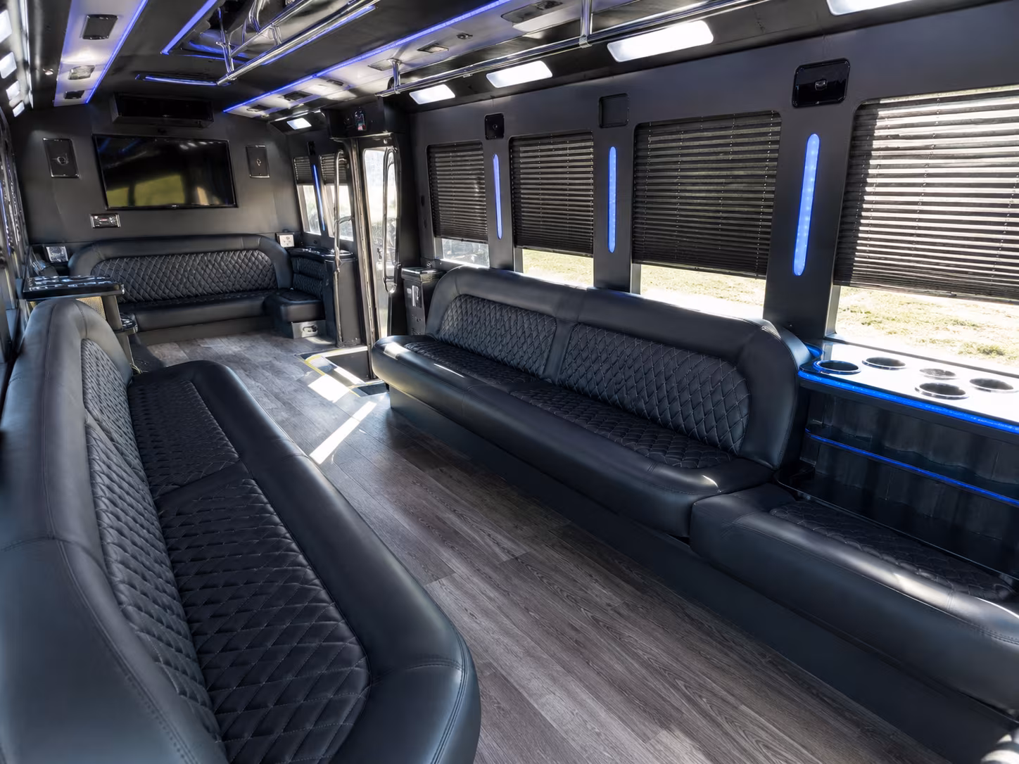 alameda new years eve party bus rental