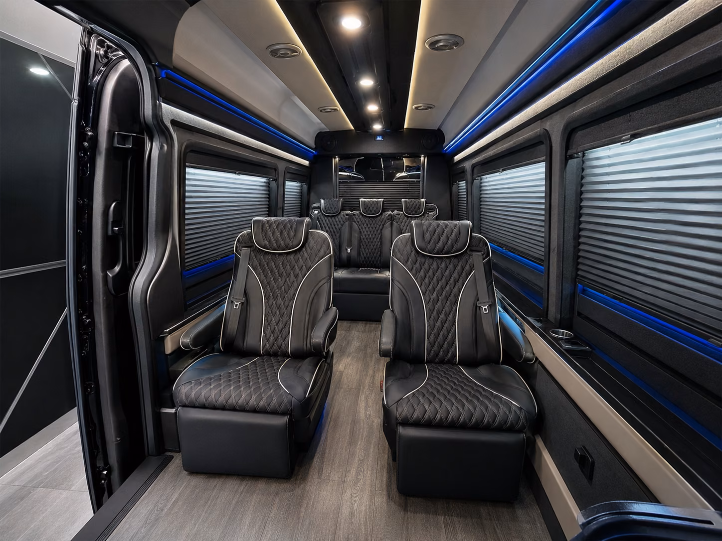 let alamedacharterbuscompany com handle multi stop airport pickups across the east bay