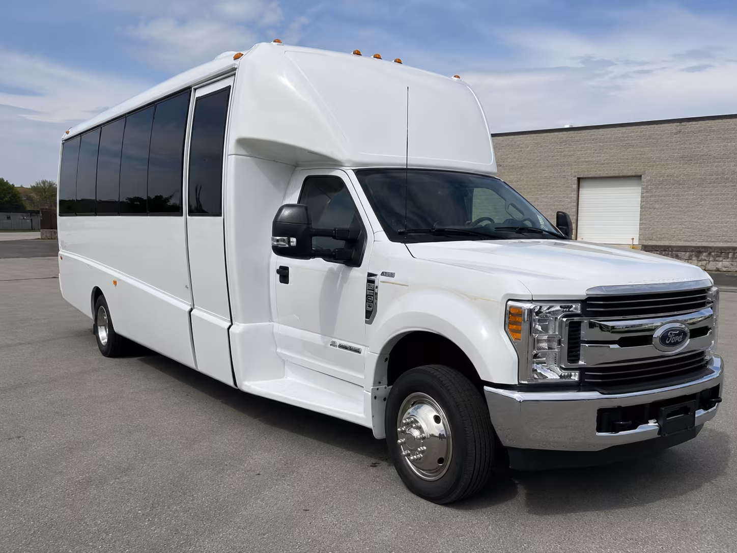 richmond bus rentals
